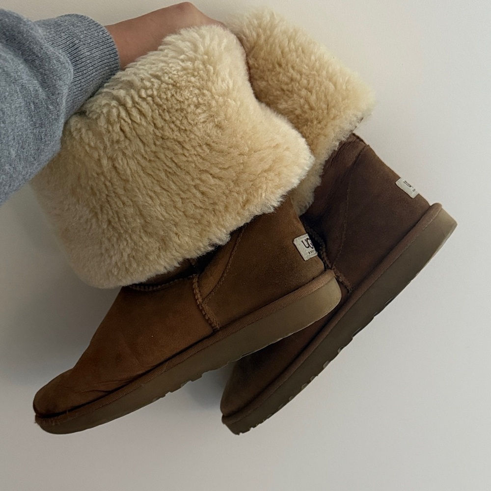UGG Women's Chestnut Tall Winter Boots - Picture 1 of 4